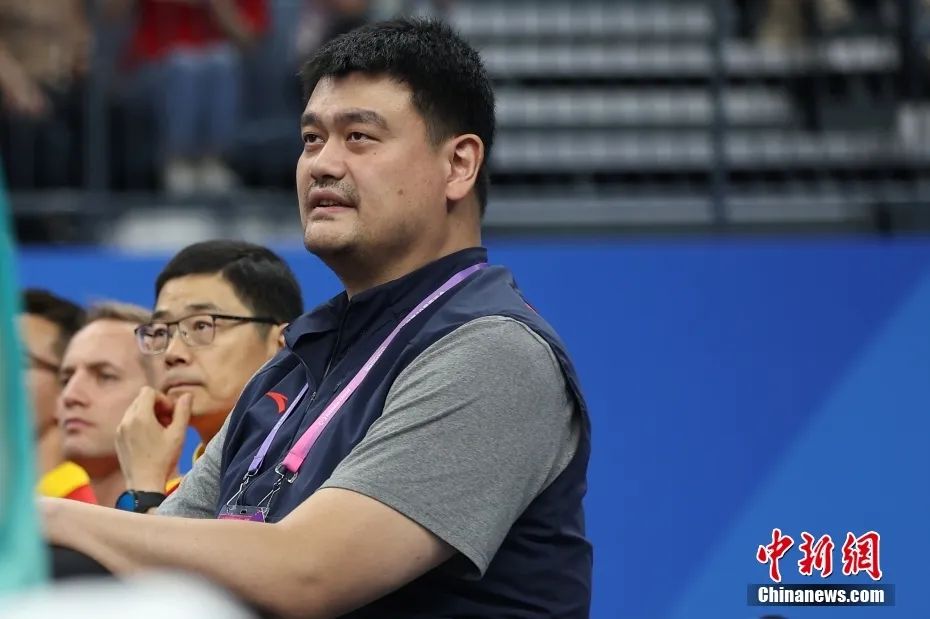 杭州亚运会五人制男子篮球半决赛中国队76-77负于