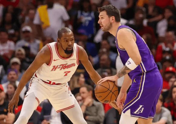 亚历山大领跑高阶数据榜单 五大超巨争夺最佳阵