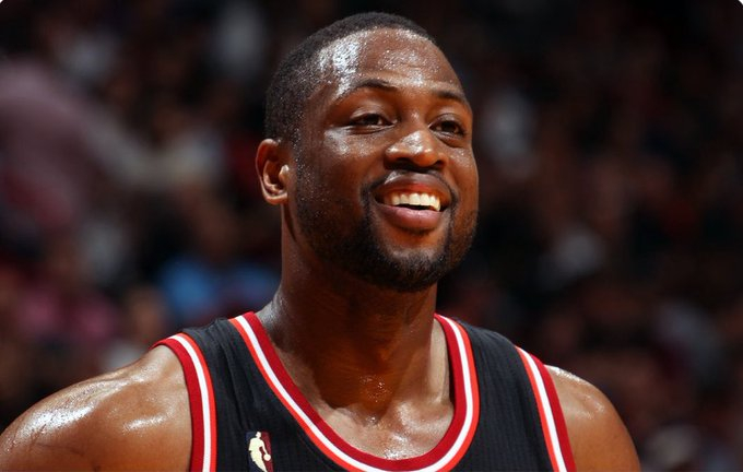 范甘迪力挺韦德：防守与关键时刻的王者风范